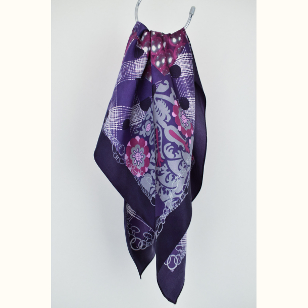 Vintage t�rkl�de