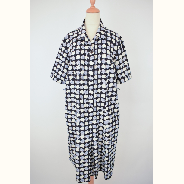 Str. 44/46 (XL)