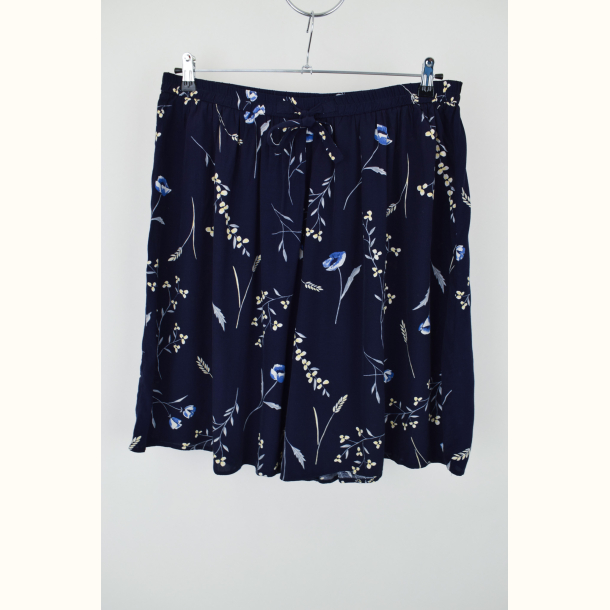 Str. 44/46 (XL)