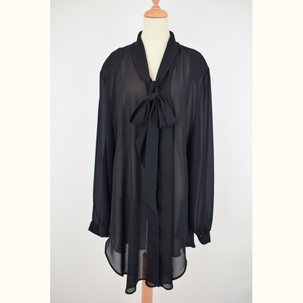 Str. 52 (XXXL)