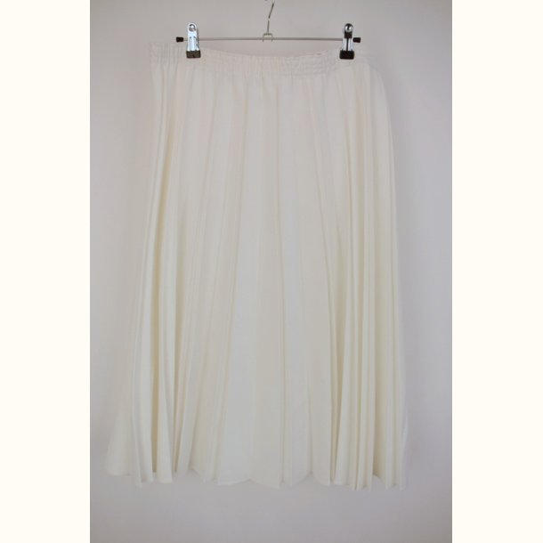 Str. 46 (XL)
