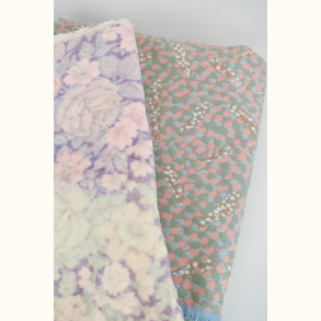 Stof i kraftig kvalitet