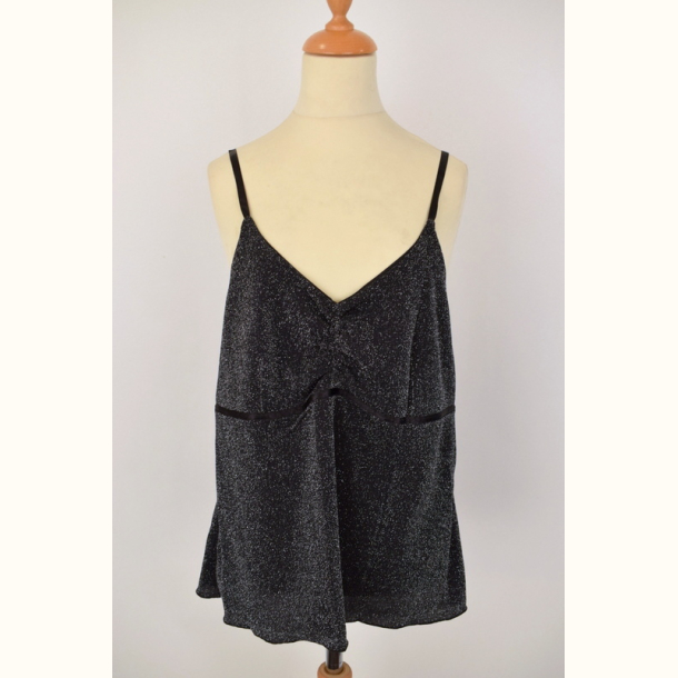 Str. 44 (XL)