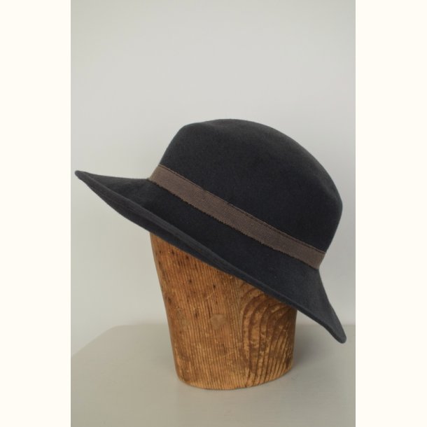 Vintage hat