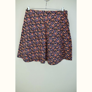 Str. 44 (XL)
