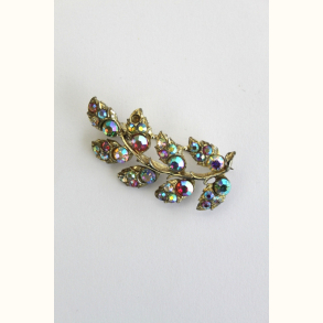 Vintage broche