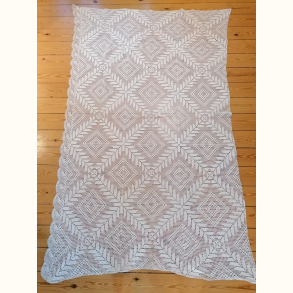 H�klet vintage senget�ppe