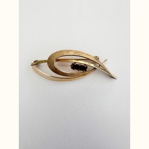 Vintage broche