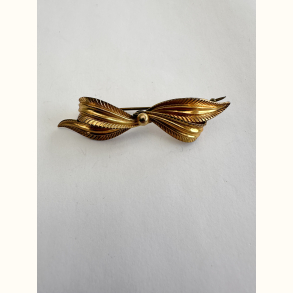 Vintage broche