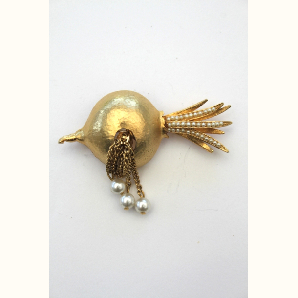 Vintage broche