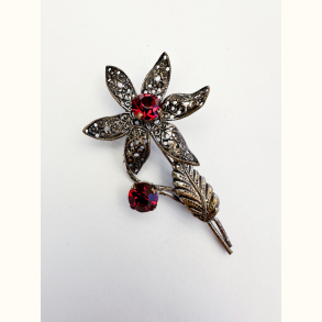 Vintage broche